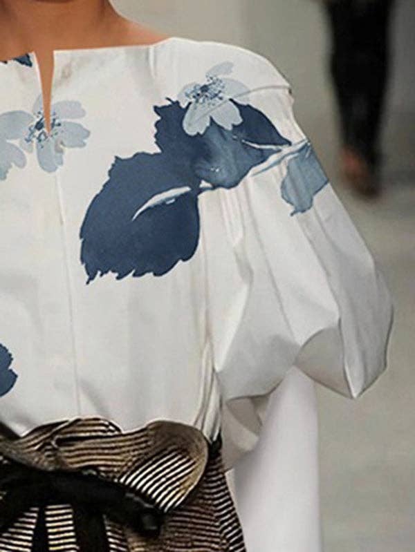 Floral Printed Split-Joint Loose Puff Sleeves Round-Neck Blouses